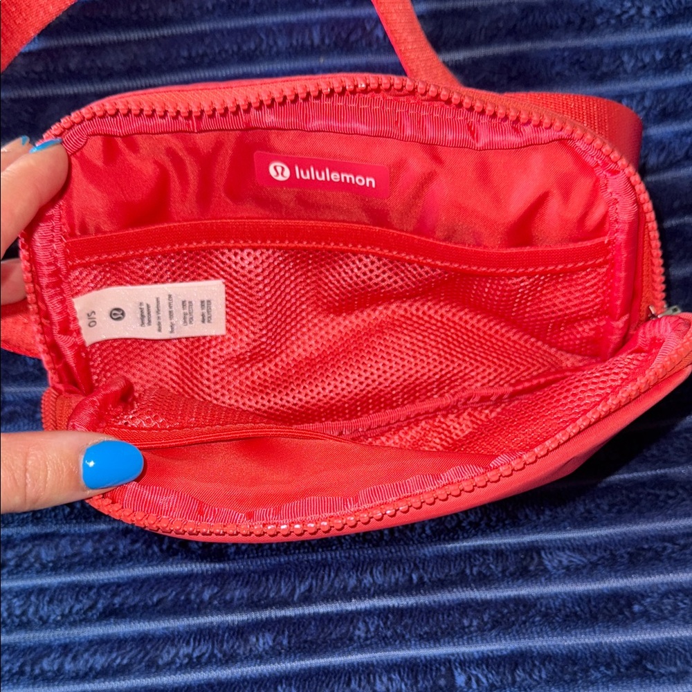 Lululemon coral/red Crossbody Bag - Picture 2 of 3